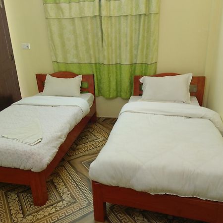 Mangal Homestay Pokhara Ngoại thất bức ảnh