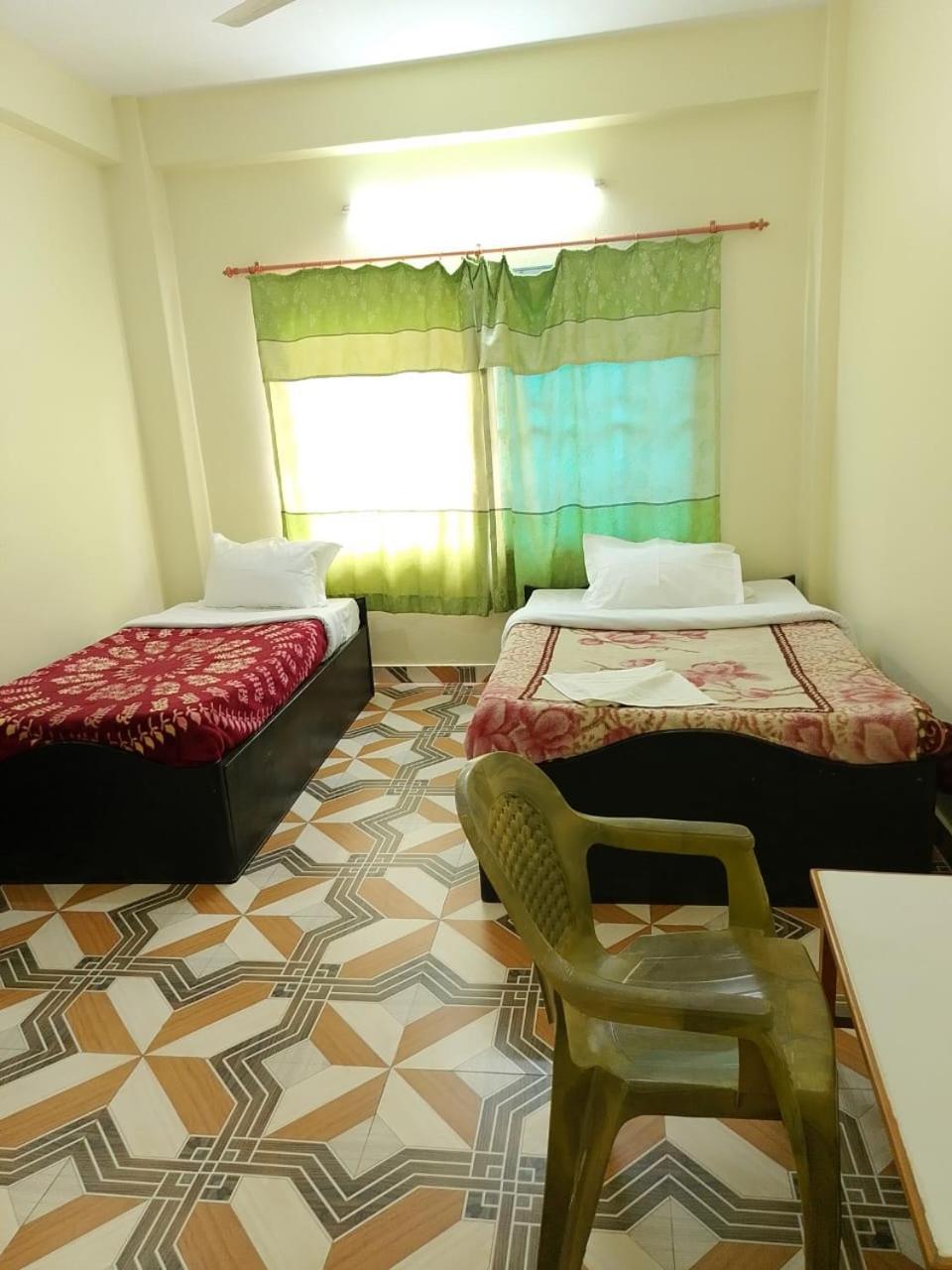 Mangal Homestay Pokhara Ngoại thất bức ảnh