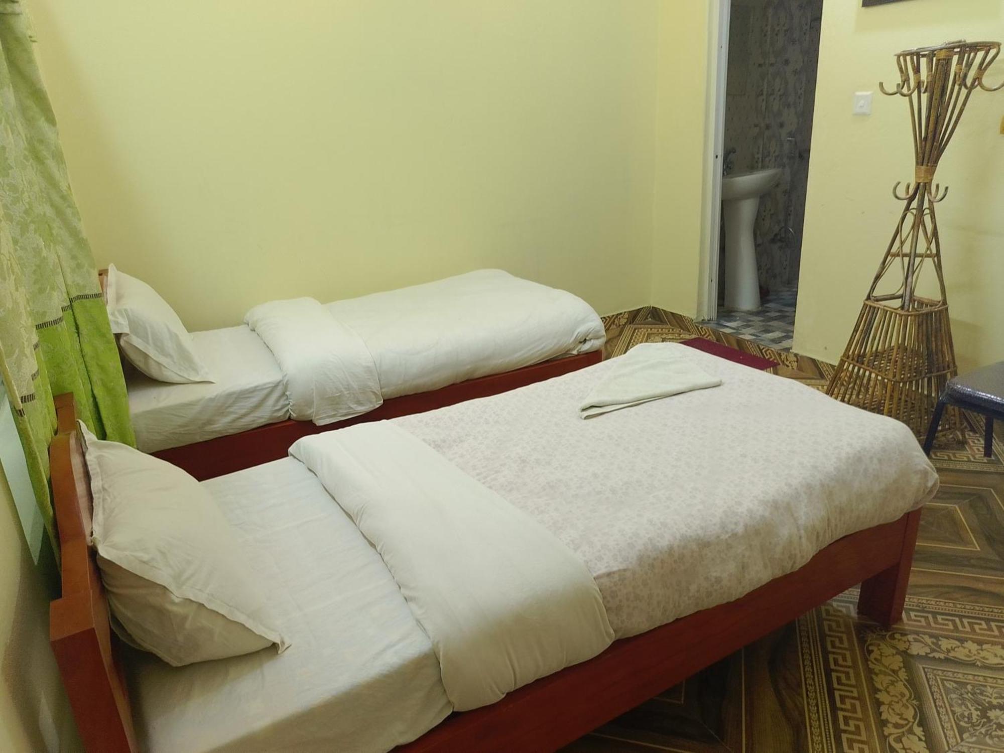 Mangal Homestay Pokhara Ngoại thất bức ảnh